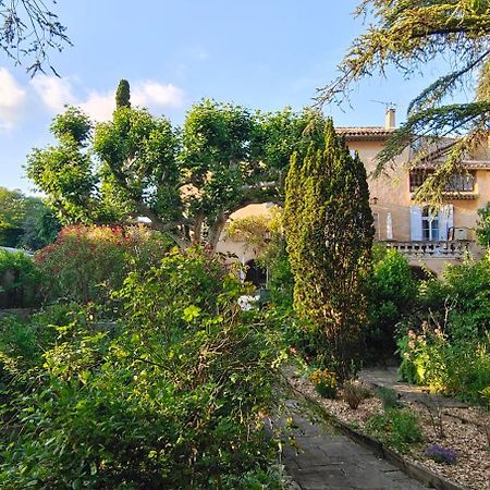 مبيت وإفطار Rue Du Chateau A Cabrieres D'Avignon المظهر الخارجي الصورة