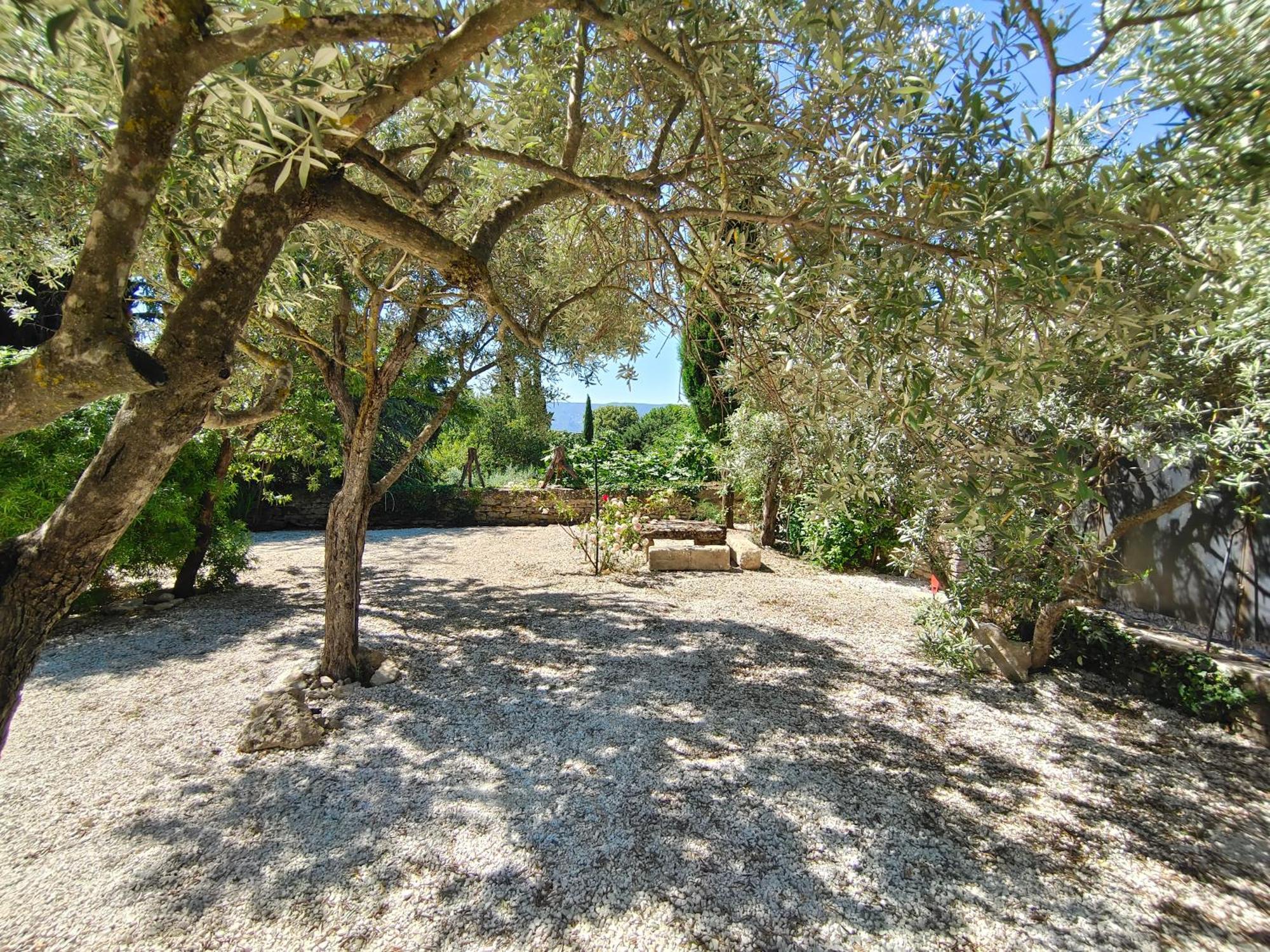 مبيت وإفطار Rue Du Chateau A Cabrieres D'Avignon المظهر الخارجي الصورة