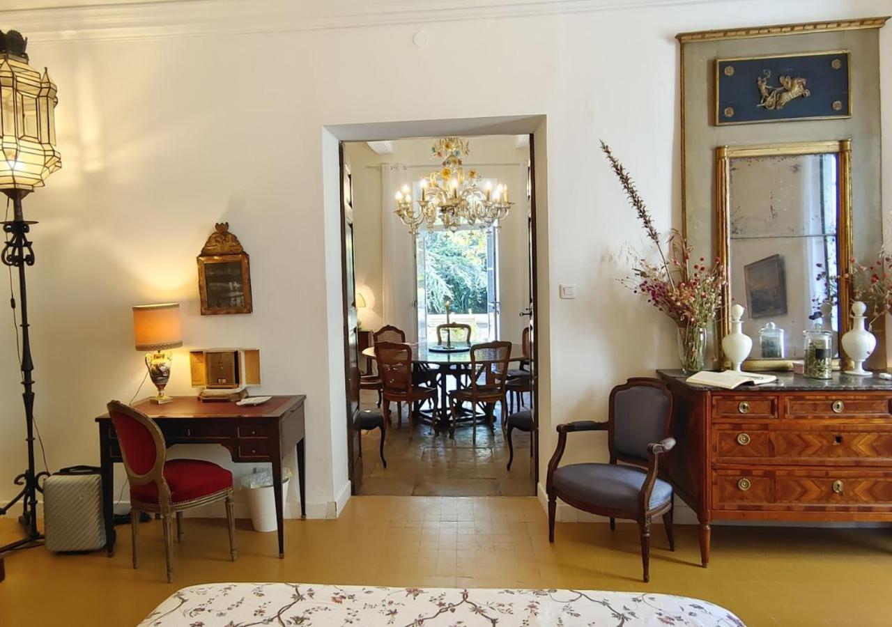 مبيت وإفطار Rue Du Chateau A Cabrieres D'Avignon المظهر الخارجي الصورة