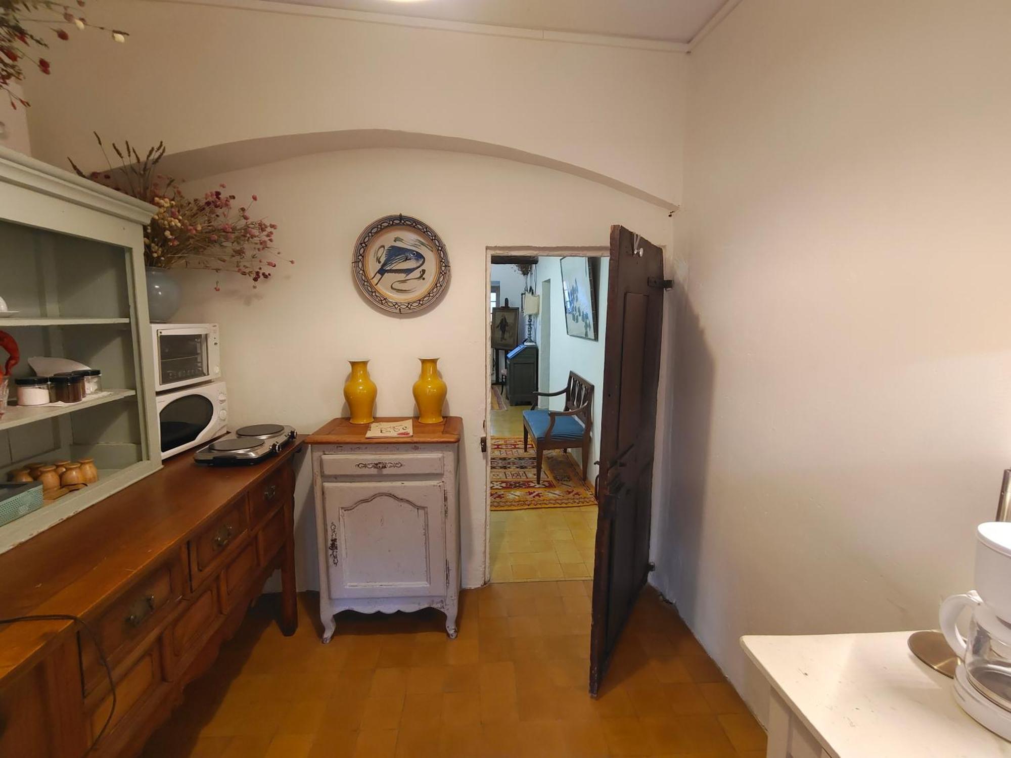 مبيت وإفطار Rue Du Chateau A Cabrieres D'Avignon المظهر الخارجي الصورة