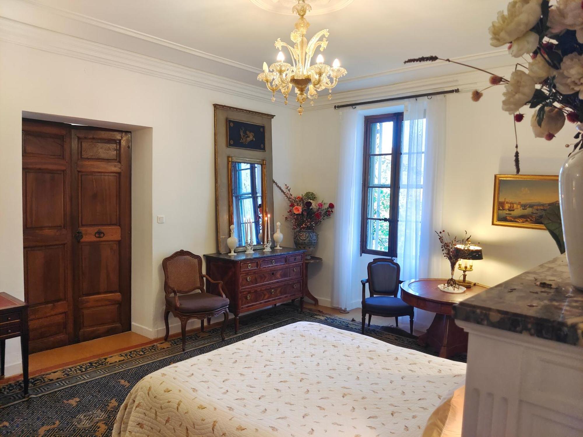 مبيت وإفطار Rue Du Chateau A Cabrieres D'Avignon المظهر الخارجي الصورة