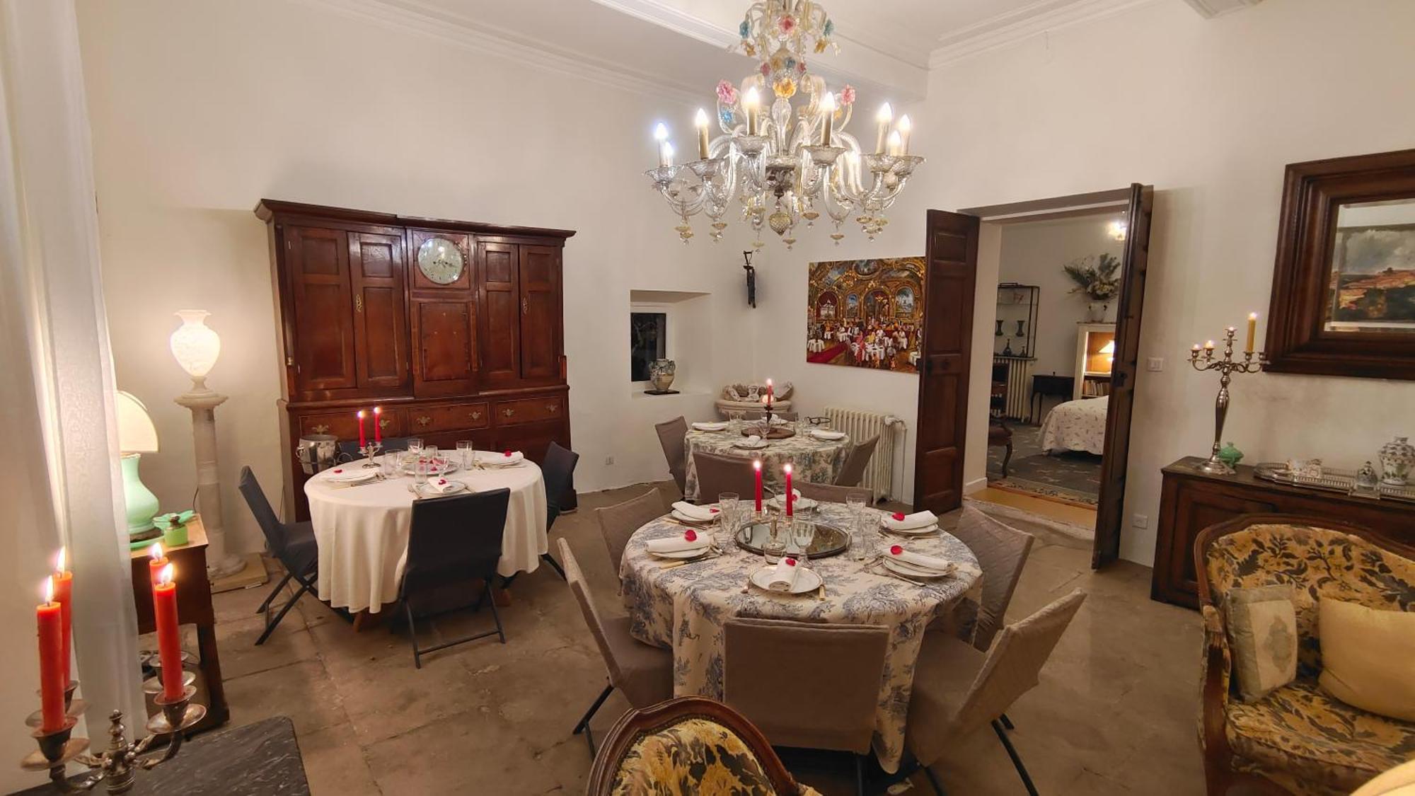مبيت وإفطار Rue Du Chateau A Cabrieres D'Avignon المظهر الخارجي الصورة
